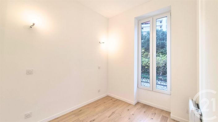 Image No.4-Appartement de 1 chambre à vendre à Nice