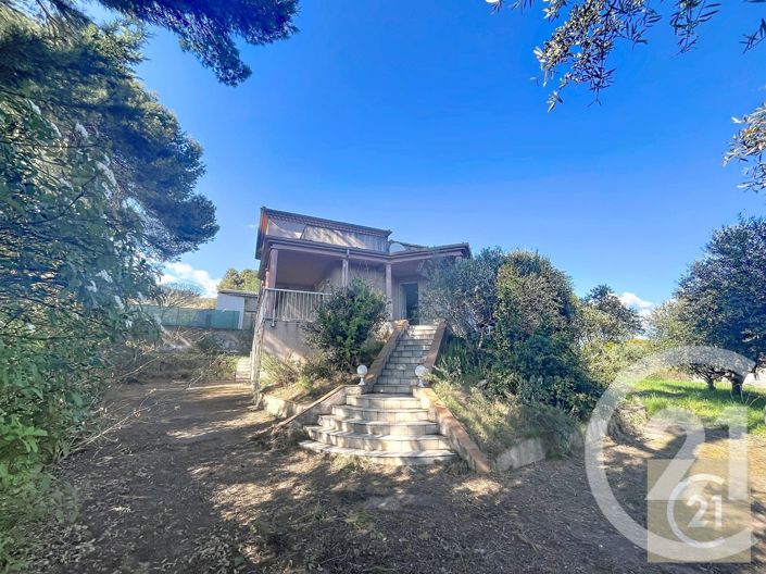 Image No.18-3 Bed House for sale