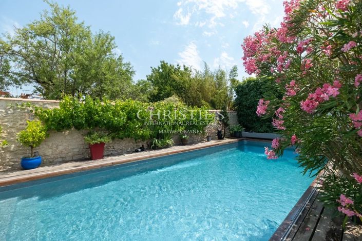 Image No.25-5 Bed House for sale