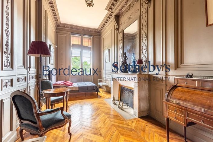Image No.18-4 Bed Apartment for sale
