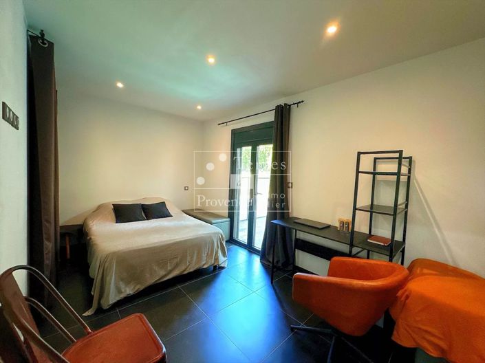Image No.22-9 Bed House for sale