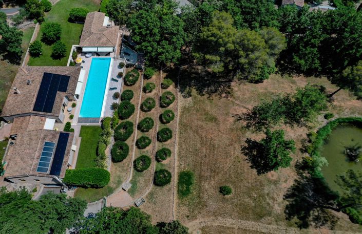 Image No.6-4 Bed House for sale