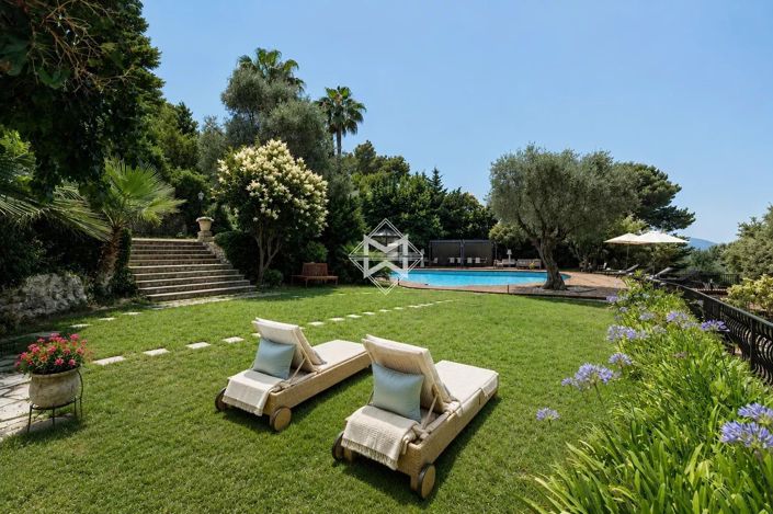 Image No.4-5 Bed House for sale