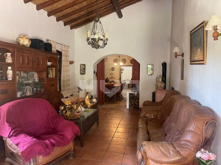 Image No.4-3 Bed House for sale