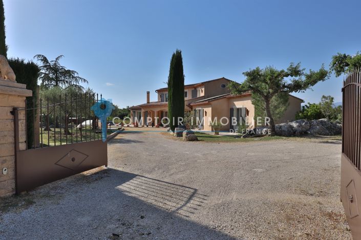 Image No.21-3 Bed House for sale