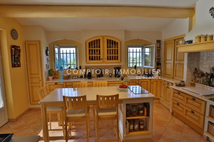 Image No.25-3 Bed House for sale