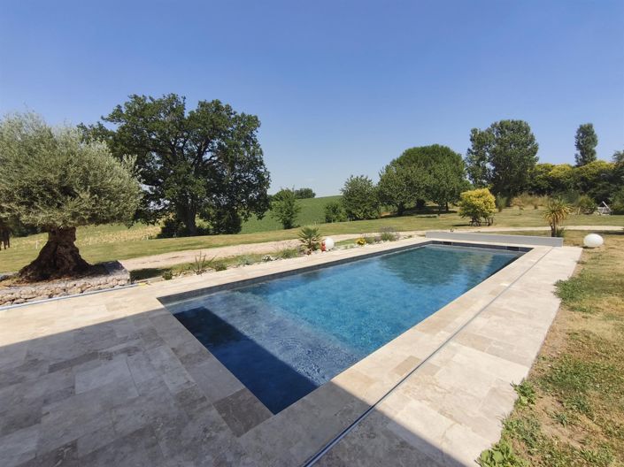 Image No.5-6 Bed House for sale
