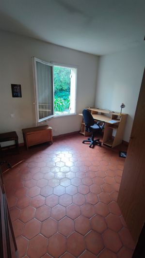 Image No.14-3 Bed House for sale