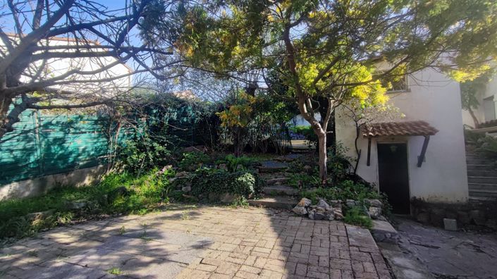 Image No.8-3 Bed House for sale