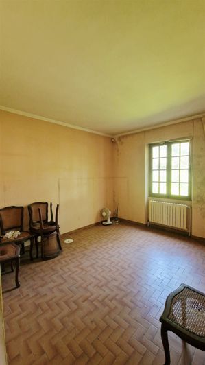 Image No.14-5 Bed House for sale