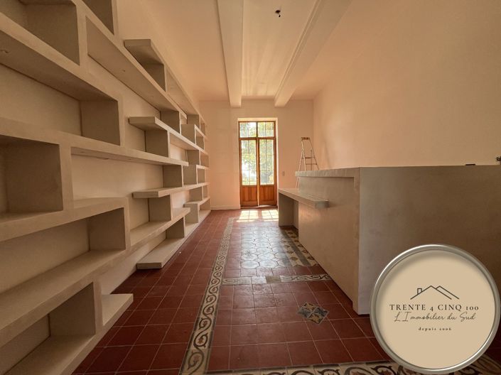 Image No.20-8 Bed House for sale
