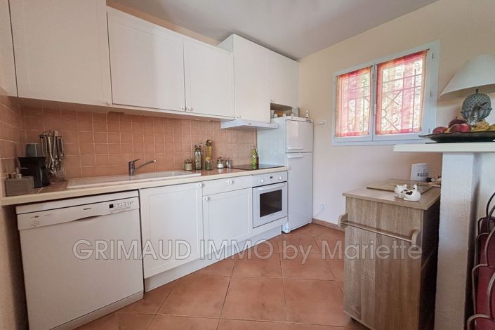 Image No.8-Appartement de 2 chambres à vendre à Sainte-Maxime