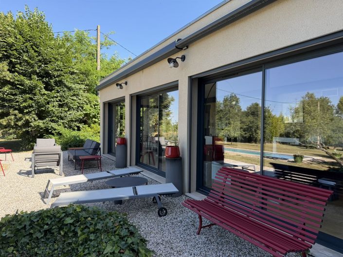 Image No.4-2 Bed House for sale