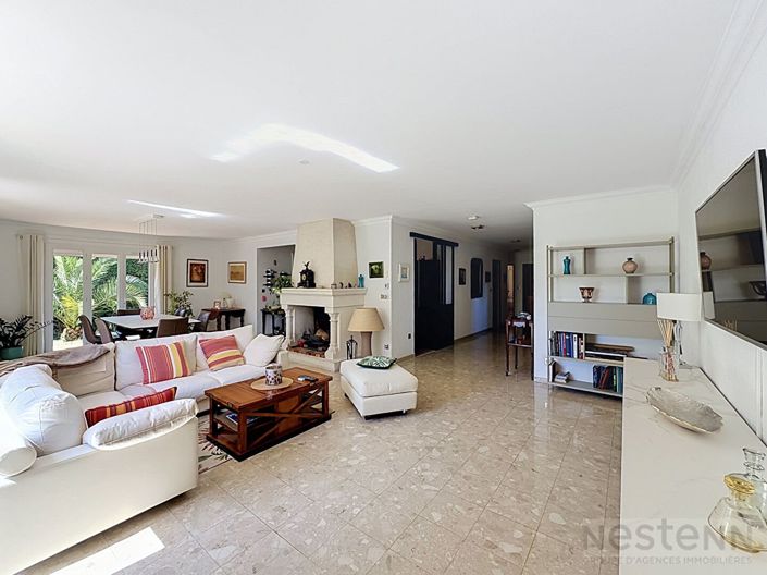 Image No.4-3 Bed House for sale