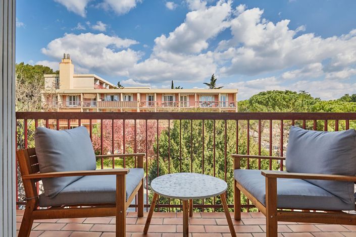 Image No.4-2 Bed Apartment for sale