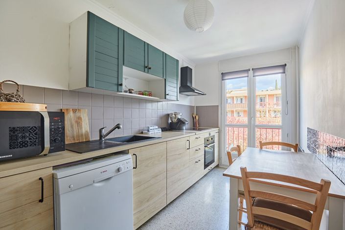 Image No.5-2 Bed Apartment for sale