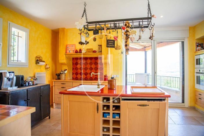 Image No.10-4 Bed House for sale