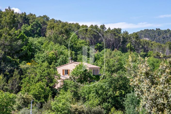 Image No.23-4 Bed House for sale