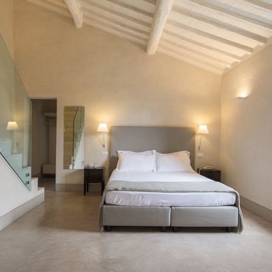 Image No.11-3 Bed House for sale