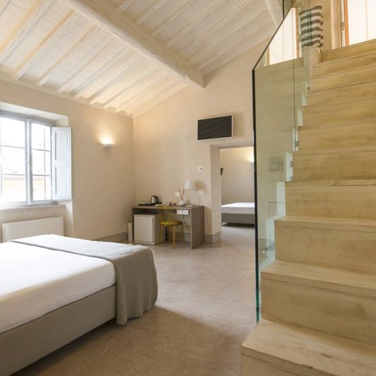 Image No.13-3 Bed House for sale