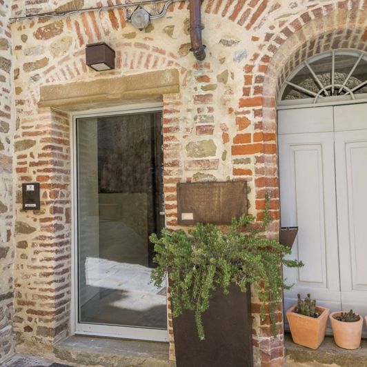 Image No.14-3 Bed House for sale