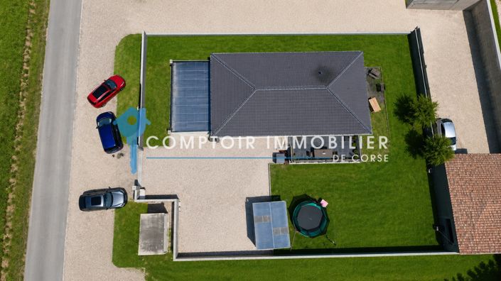 Image No.2-4 Bed House for sale