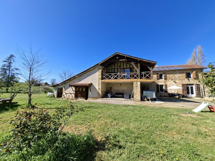 Image No.7-6 Bed House for sale