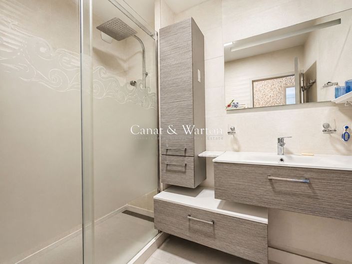 Image No.6-3 Bed Apartment for sale