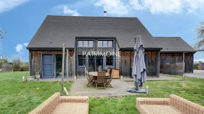 Image No.2-4 Bed House for sale