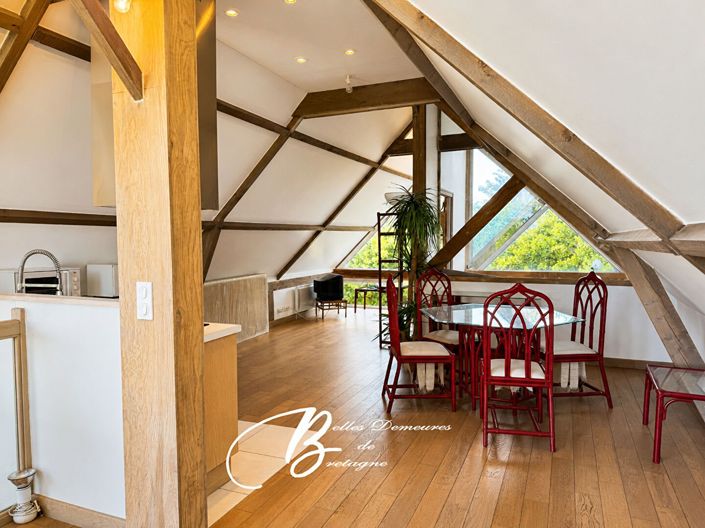 Image No.15-7 Bed House for sale