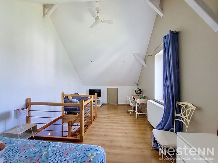 Image No.18-4 Bed House for sale