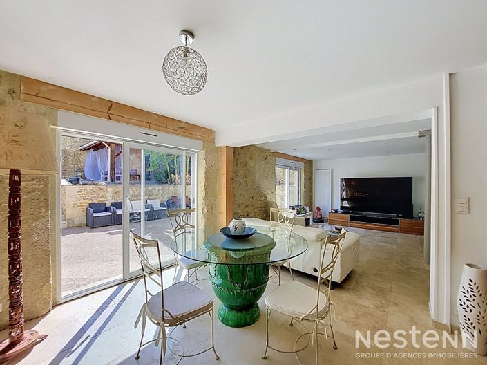 Image No.2-4 Bed House for sale