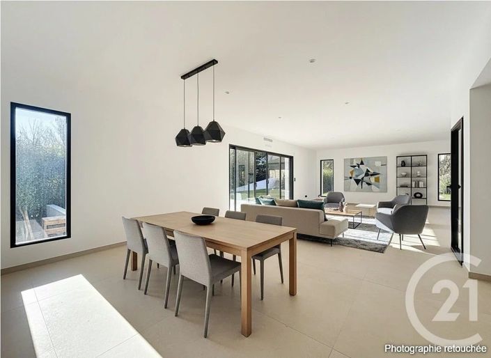 Image No.5-3 Bed House for sale