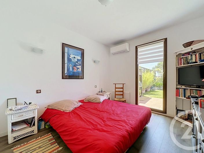 Image No.13-4 Bed House for sale