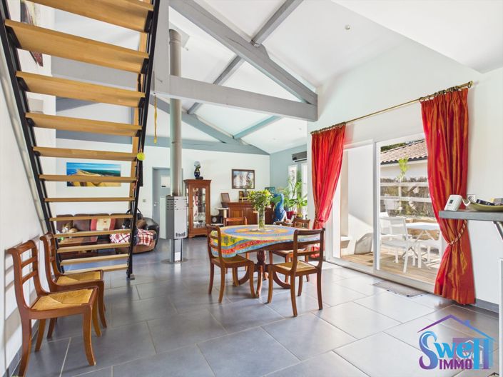 Image No.8-4 Bed House for sale