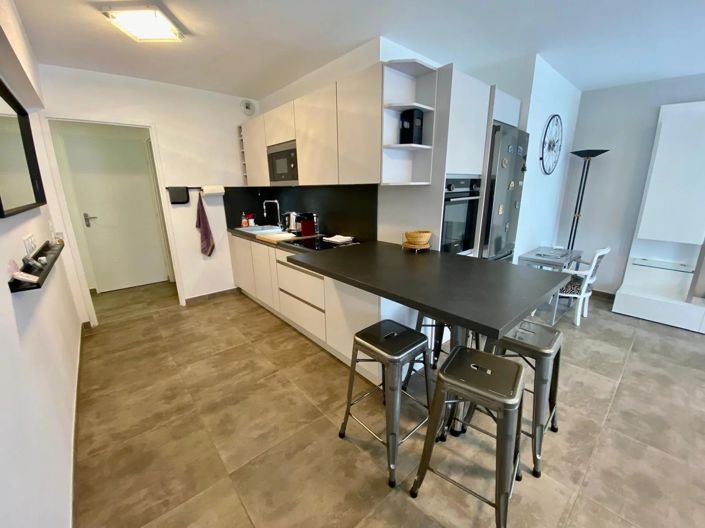 Image No.2-Appartement de 2 chambres à vendre à Bormes-les-Mimosas