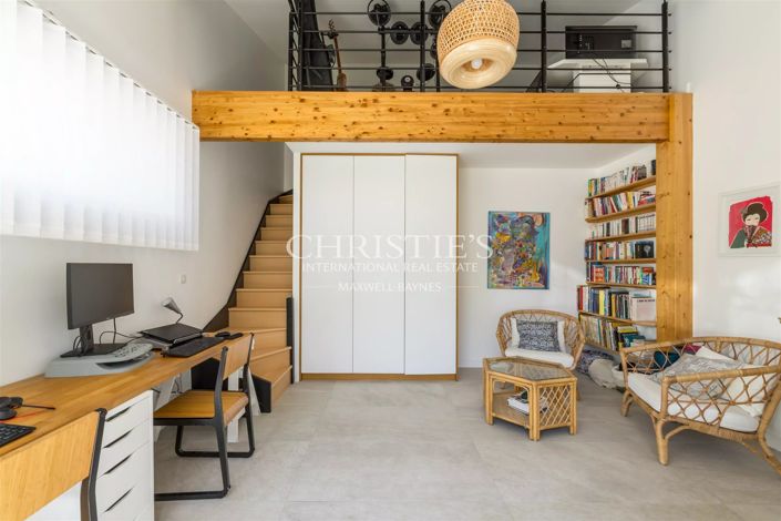 Image No.12-5 Bed House for sale