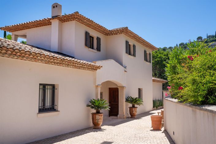 Image No.30-5 Bed House for sale