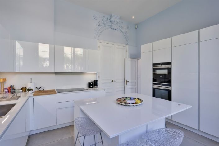Image No.11-4 Bed Apartment for sale