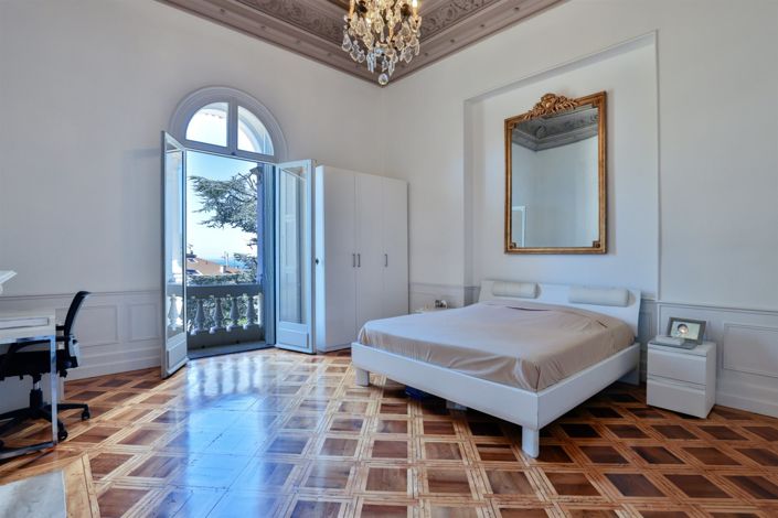 Image No.14-4 Bed Apartment for sale