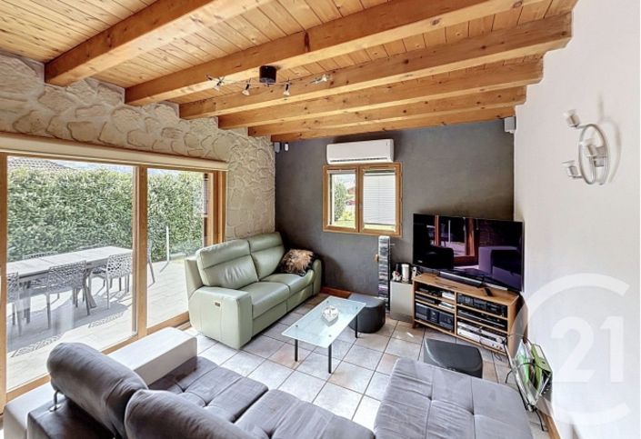 Image No.6-4 Bed House for sale