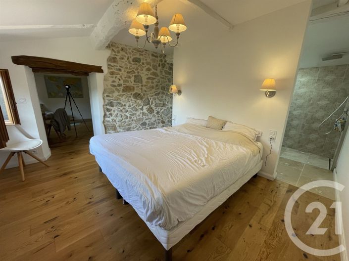 Image No.22-5 Bed House for sale