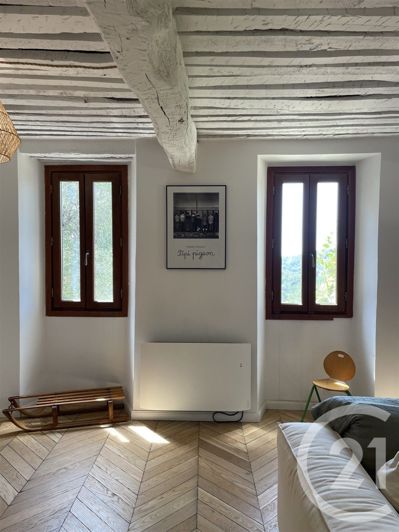Image No.8-5 Bed House for sale
