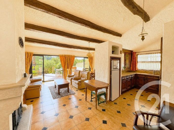 Image No.3-3 Bed House for sale