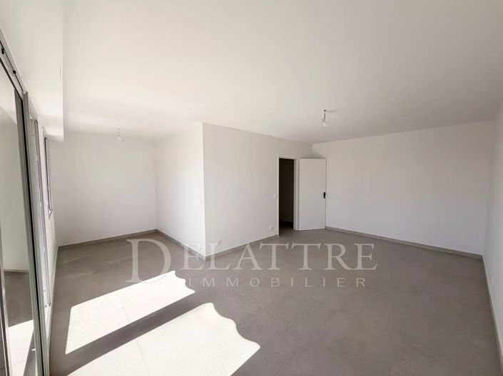 Image No.3-Apartment for sale