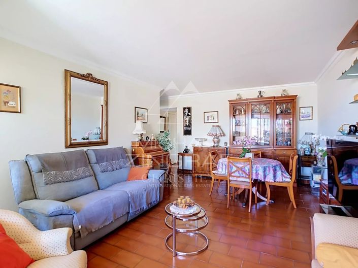 Image No.25-2 Bed Apartment for sale