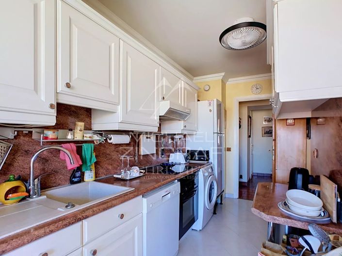 Image No.28-2 Bed Apartment for sale