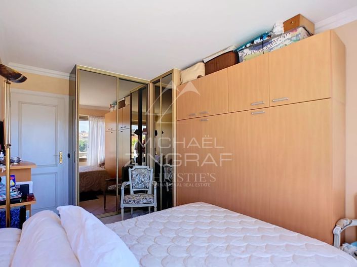 Image No.34-2 Bed Apartment for sale
