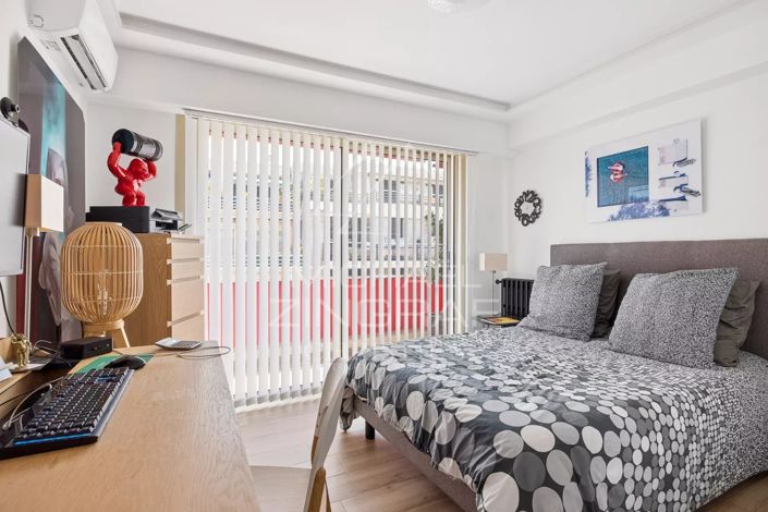 Image No.9-3 Bed Apartment for sale