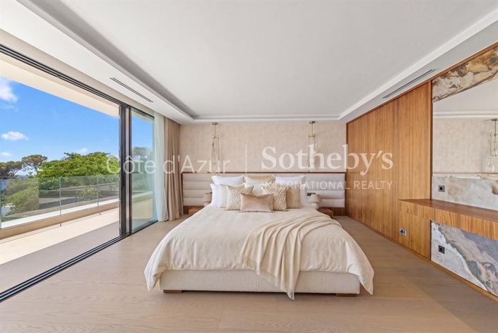 Image No.16-5 Bed House for sale